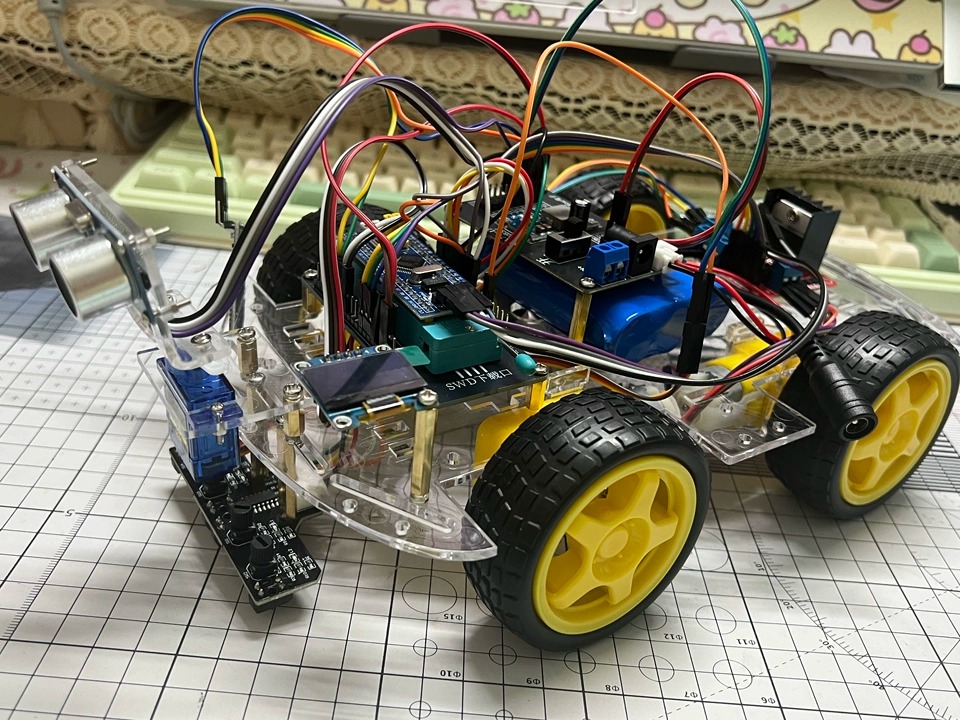 Kit Robotico STM32 per Auto In - Robot Bluetooth Car recensione e prezzo