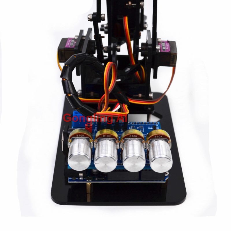 Kit Braccio Robotico STEM 4 DO - Sg90 Servo recensione e prezzo